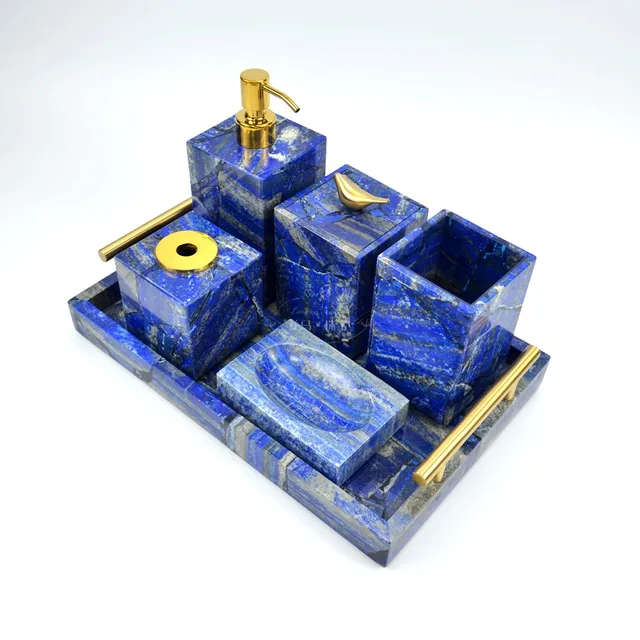 욕실에 우아함과 스타일을 더하는 고귀한 위생 용품