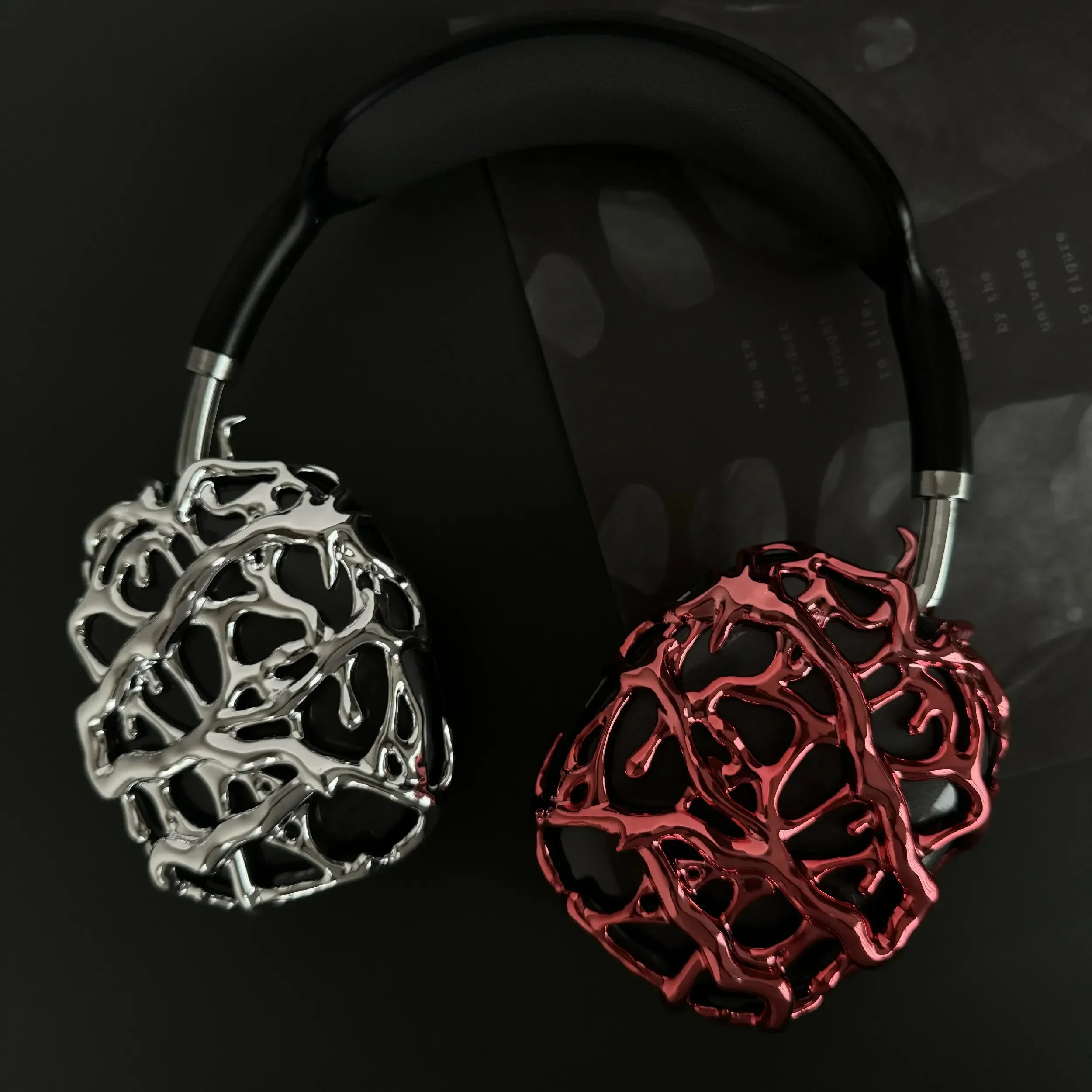 Airpods Max ケースメタル液体トーンヘッドフォンケース AirpodsMax 用