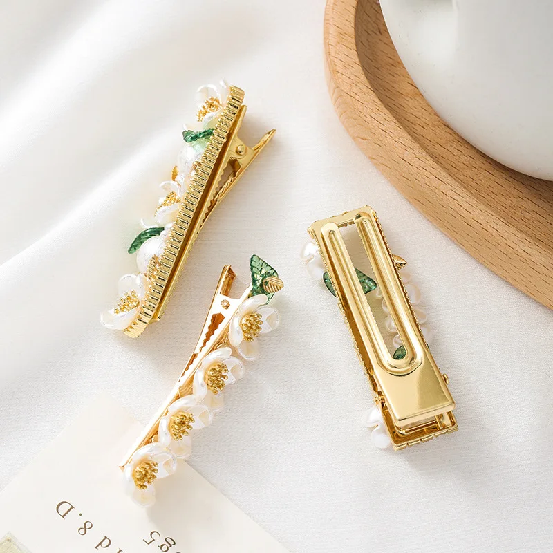 Рисунок 4 - Заколка для волос женская