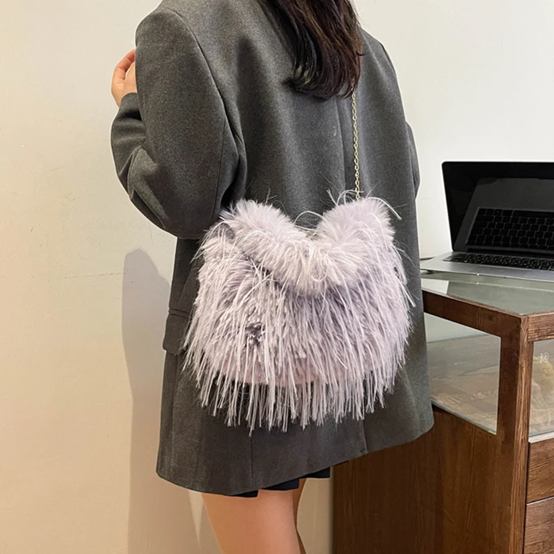 Plush Bag Winter Bag Versatile Plush Crossbody Bag Women Korean Style One-shoulder Handbag Bag Attendance Bag