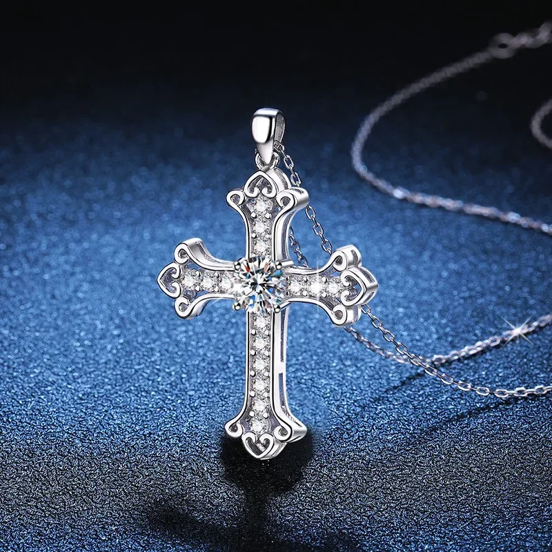 Cross 1ct D Color Moissanite Pendants Necklaces 925 Sterling Silver Trendy Luxury Diamond Clavicle Necklace for Women Jewelry