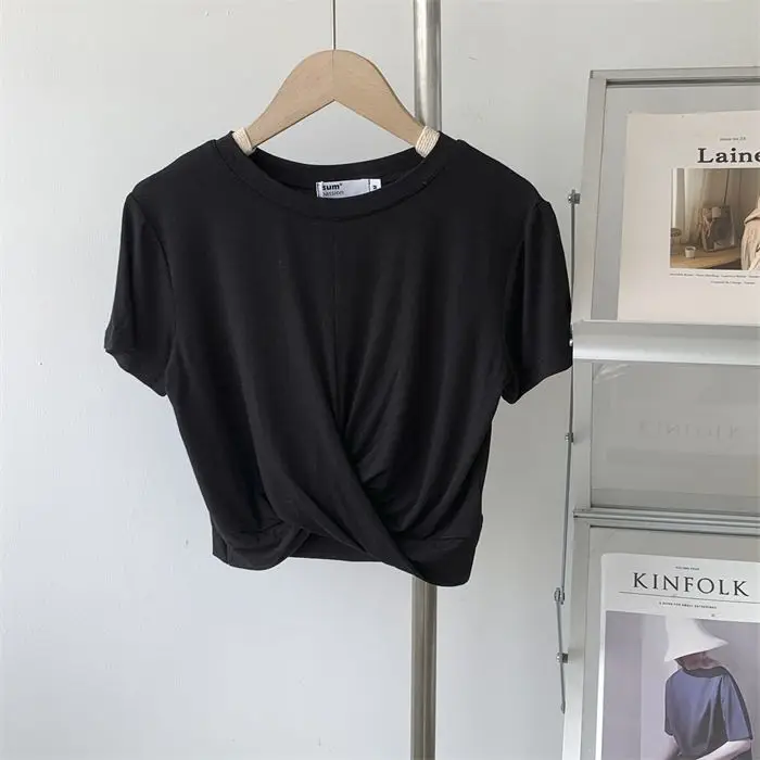 Black [super feel modal]