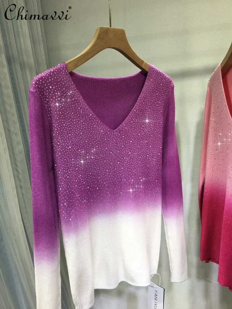 

European Heavy Hot Drilling Sweater Women's Fashion Gradient Slimming V-Neckline Pullover Long Sleeve Elegant Knitted Tops