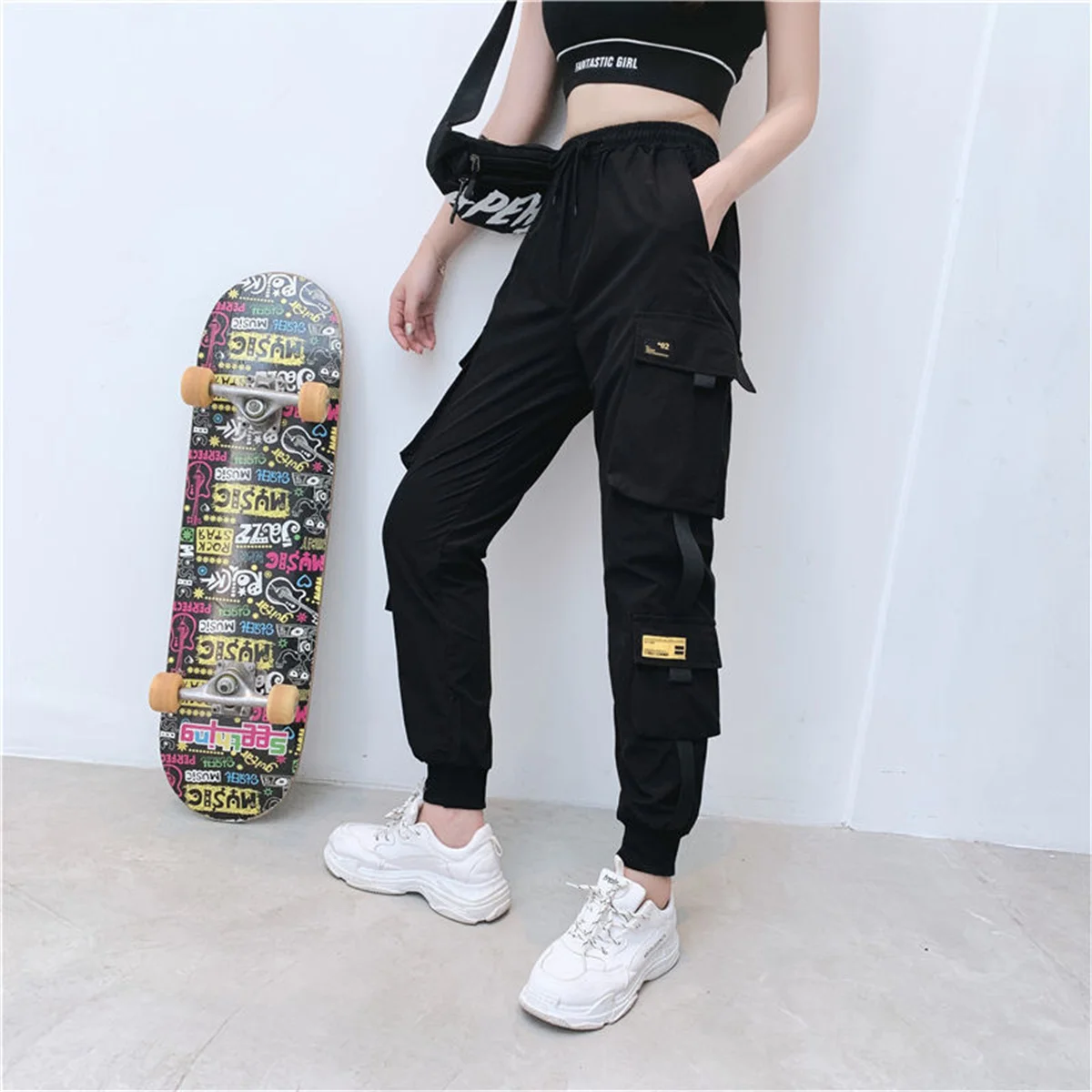 Black Cargo Pants Women Casual Joggers High Waist Loose Female Hip Hop Trousers Korean Punk Pants Funny Capri Streetwear Femme