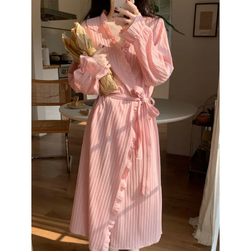 Long bathrobe Spring and Autumn Can be worn outside loungewear Solid color lacing comfortable sexy sleepwear