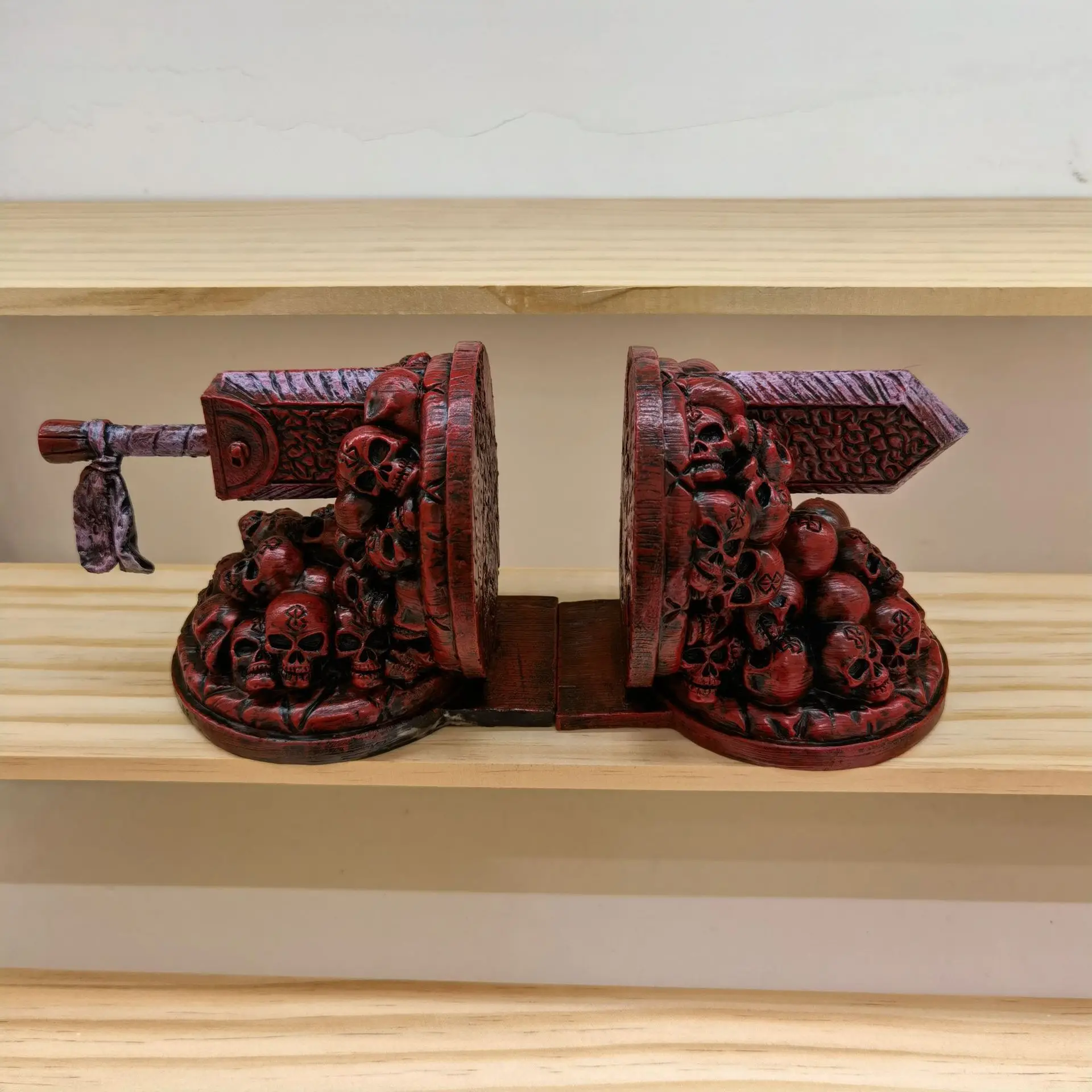 thumbnail image 1 of New Berserk Bookends Study Desktop Dragon Slayer Resin Craft Ornament Furious Bookends Bookshelf Decorative Artwork bookend Deco, 1 of 4