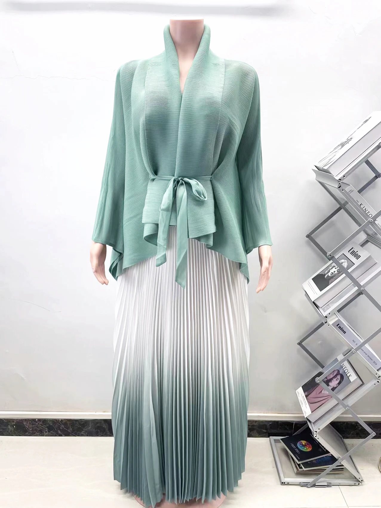 YUTHENTIC ♥ Two-way wear pleated long skirt /追跡付 41UuNF0nZaL._AC_.jpg