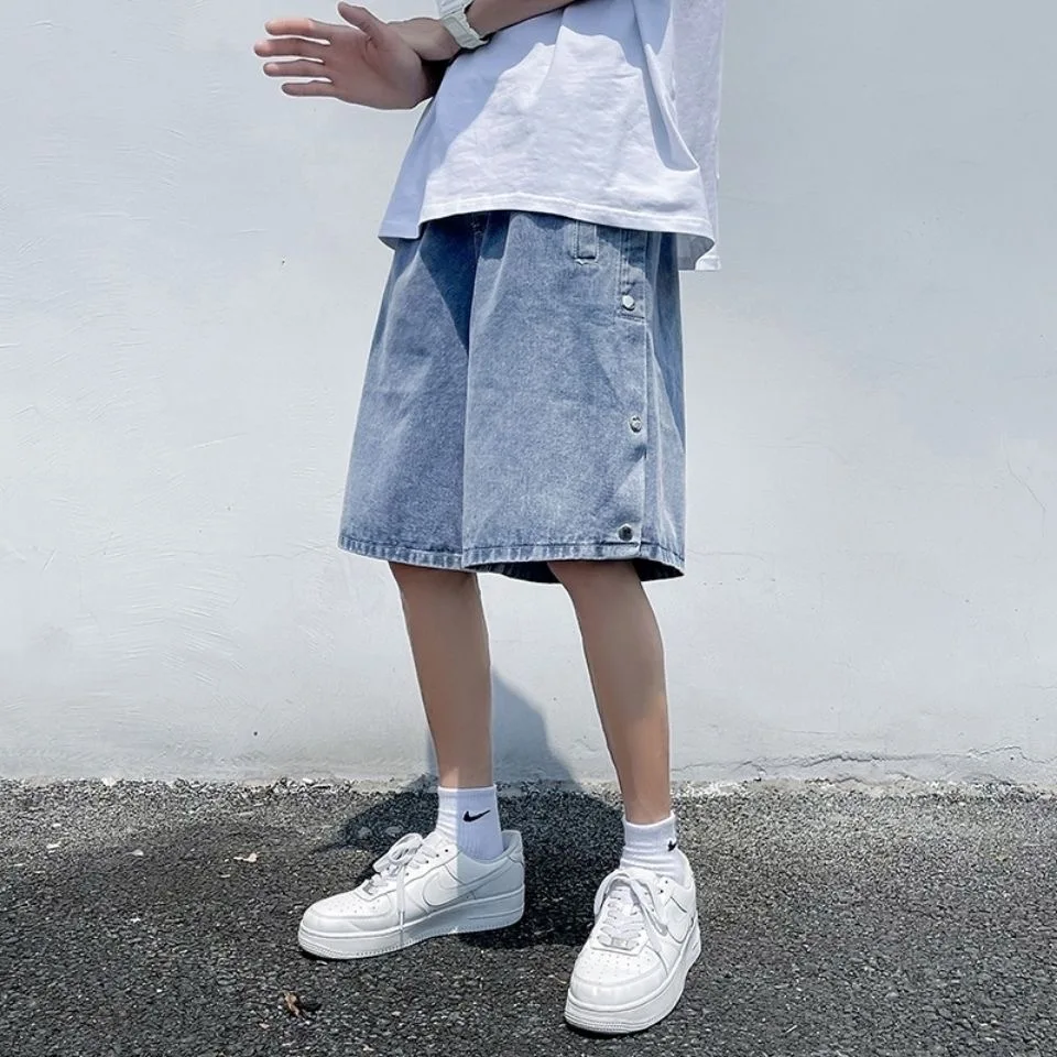 

Мужские повседневные шорты на пуговицах, уличная одежда в Корейском стиле, джинсовые шорты до колен, свободные короткие штаны, черный/синий цвета, лето