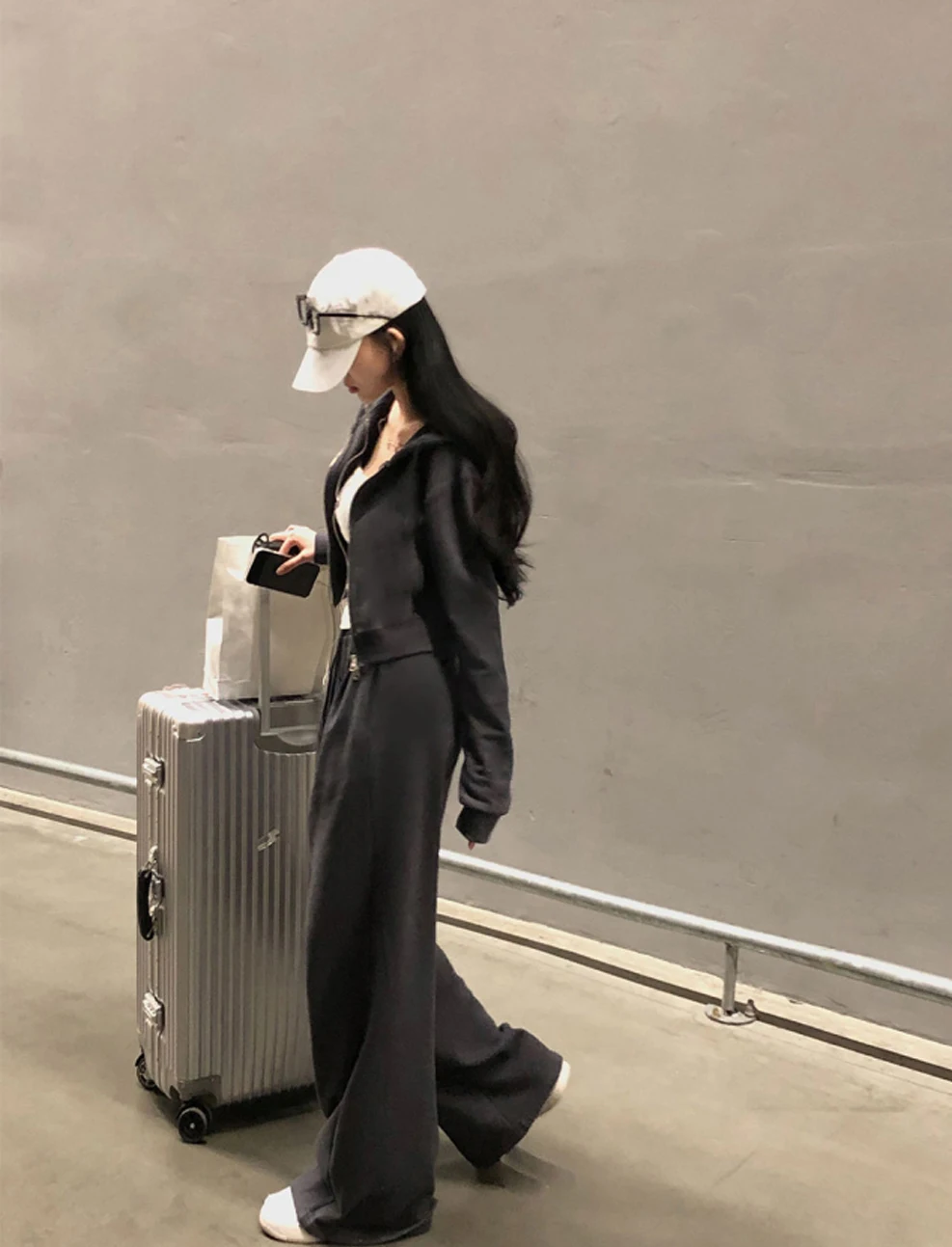 Korean Fashion Streetwear 2-piece Pants Set Women Tracksuit Autumn New Hooded Zip-up Crop Top Long Pants Casual Solid Outfits