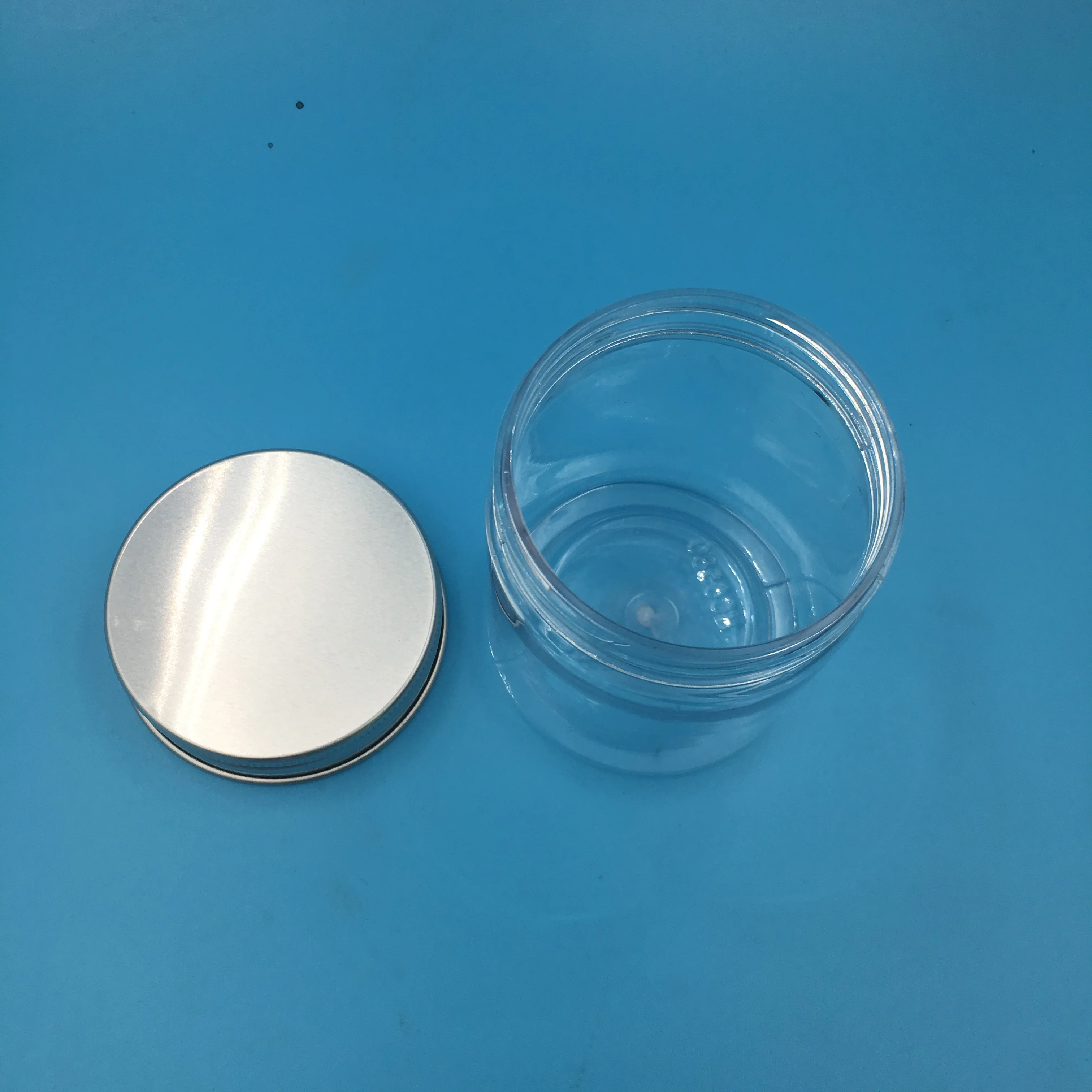 

Customized cosmetic packaging bottles with aluminum foil sealing to prevent cream leakage, sealed glass bottles, plastic bottles