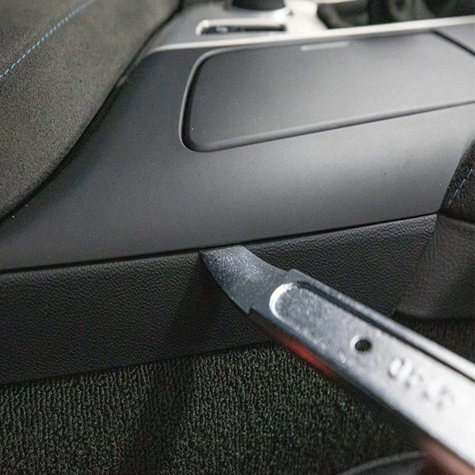 Automotive Panel Removal Tool for Center Consoles