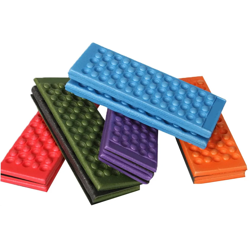 Honeycomb Foldable Outdoor Cushion Mat - Massage Comfort and Moisture-Resistant Pad