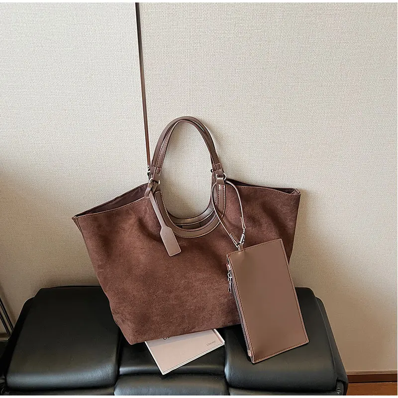 Premium Retro Bucket Bag Modische europäische amerikanische Tragetasche Stilvolle einfache Umhängetasche Hochwertige meistverkaufte Freizeittasche – Detail 14