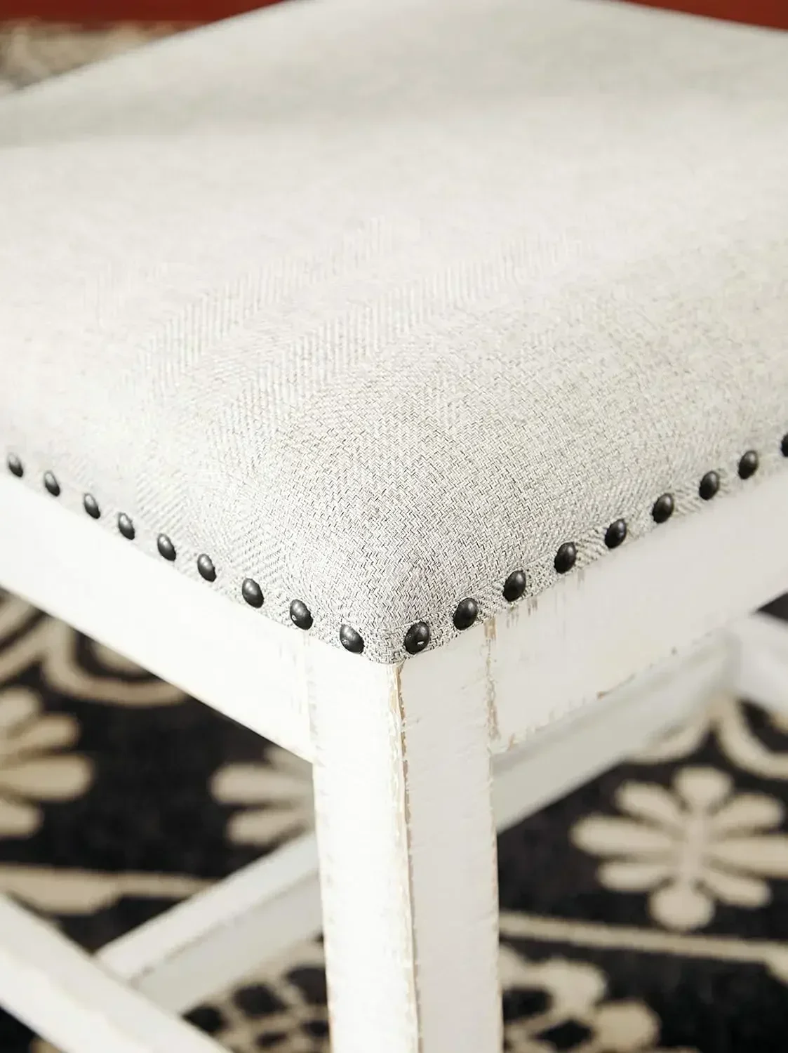 Cushioned Dining Chair with Signature Design, Vintage Farmhouse, Whitewash,   2 Count 4