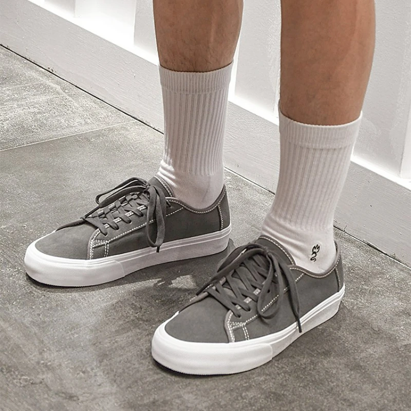 

Joiints Suede Brown Vulcanized Skate Shoes Breathable Casual Sneakers Lace-up Rubber Sole Shock-absorbing Insoles for Skateboard