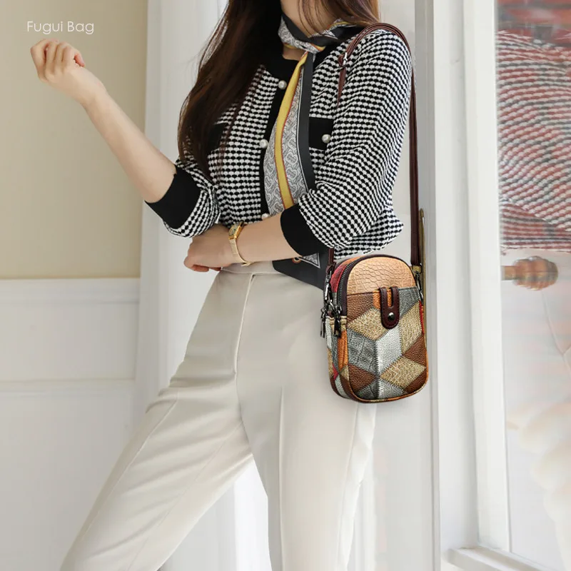 Women's Crossbody Phone Bag Single Shoulder Bag Mini New Versatile Contrast Color Casual Crossbody Retro Fashion Splice