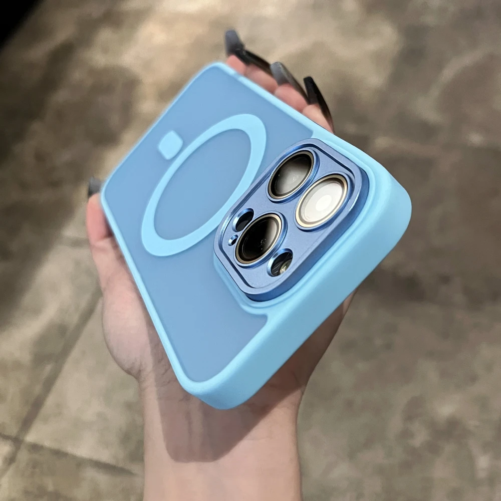 Matte Frosted Translucent Magnetic Case with Wireless Charging and Shockproof Bumper
