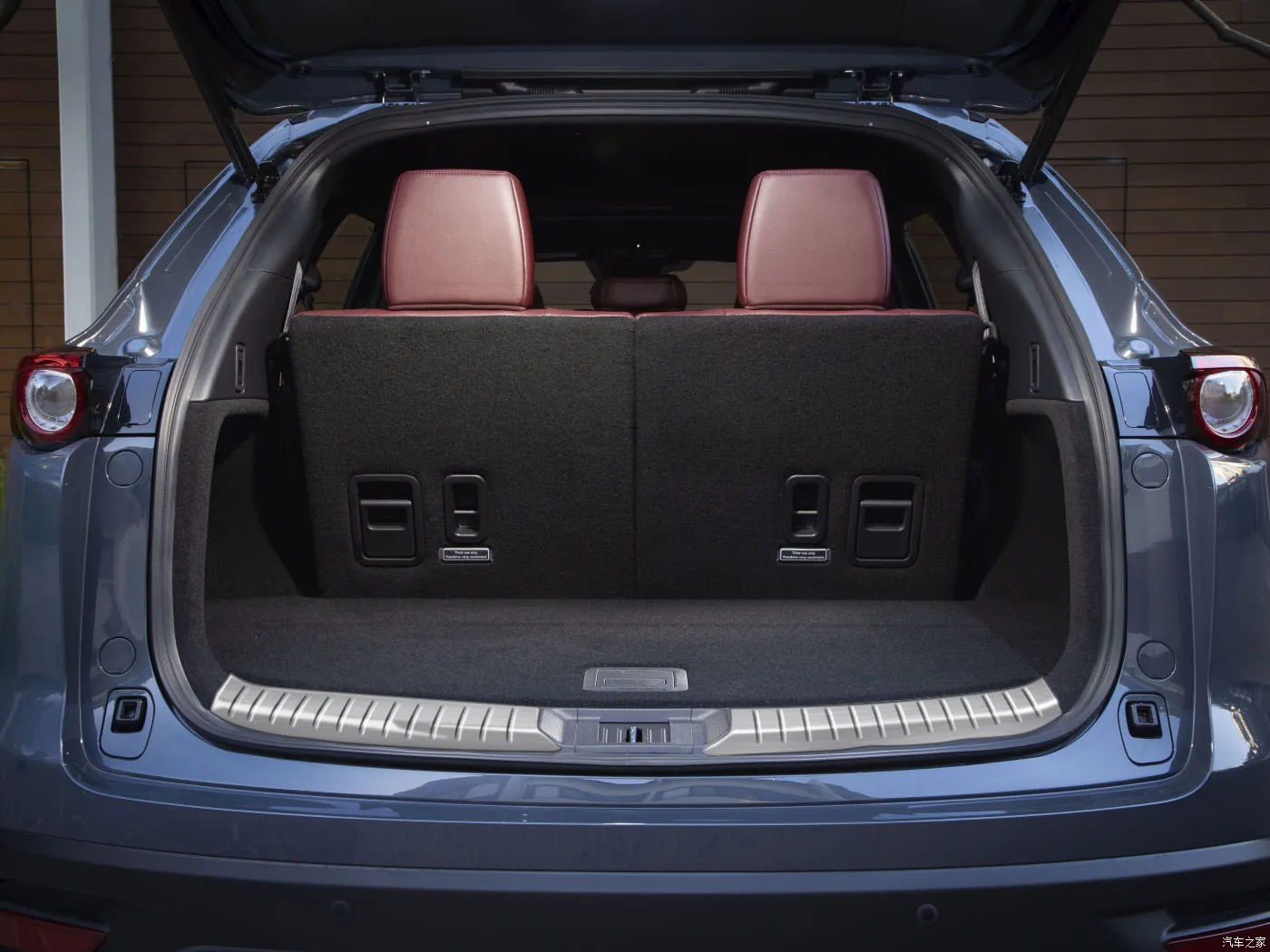 ForMazdaCX9TrunkTrimCarAccessoriesStainlessSteelInnerRear