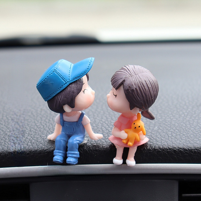 Decoration Cute Cartoon Couples Action Figure Figurines Balloon Ornament Auto Interior Dashboard Accessories for Girls Gifts