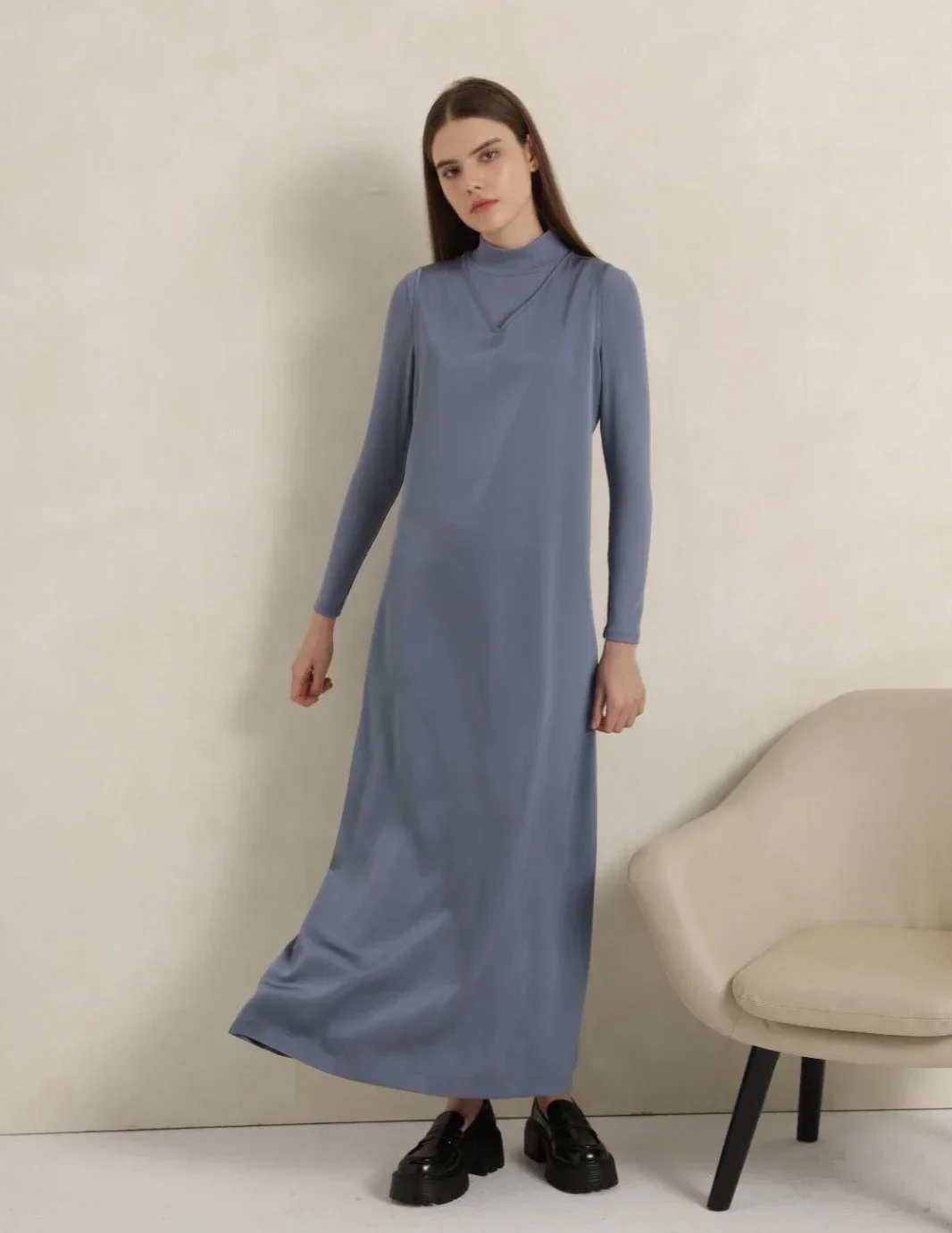 AP V Neck Satin Maxi & Ribbed Moc Neck's: Back in stock with more sizes.  Now available up to size 3X. Pick it at AliPicks.com…