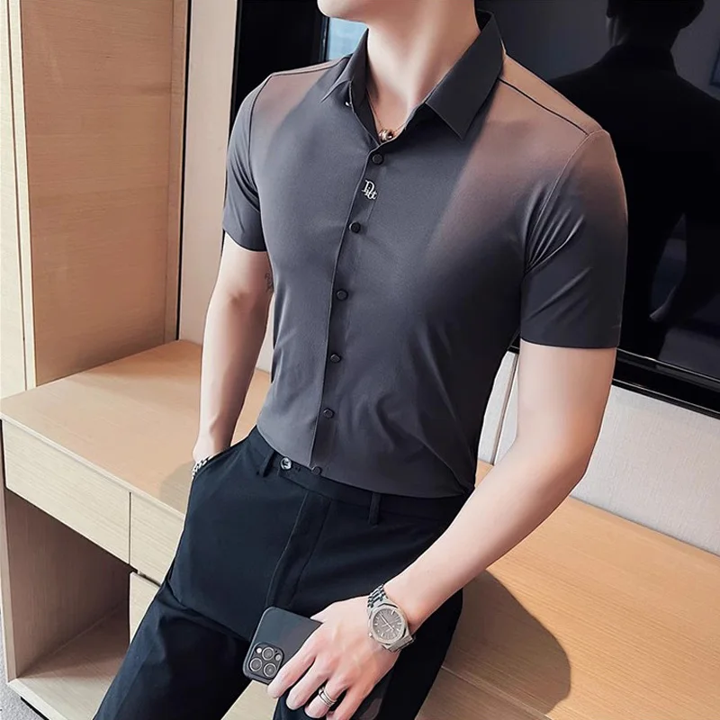 

High End Elasticity Men Dress Shirt Summer Breathable Short Sleeved Slim Smart Casual Shirts Man Street Business Social Blouses