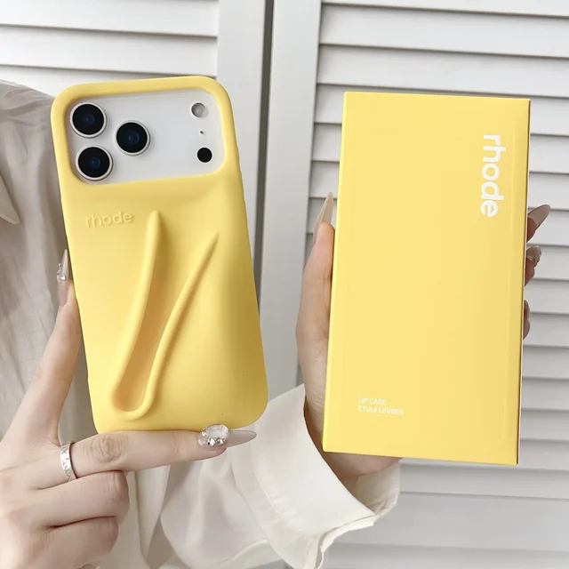 rhodeスマホケースiPhone16pro＆リップlemontini最新レモン Rhode New Lemontini Lipstick Silicone Case For iPhone 16 Pro