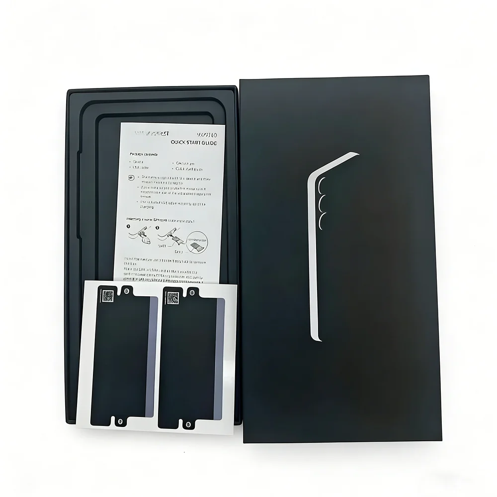 Premium Retail Box with Seal Sticker and Cables for Smartphones - Assorted Colors