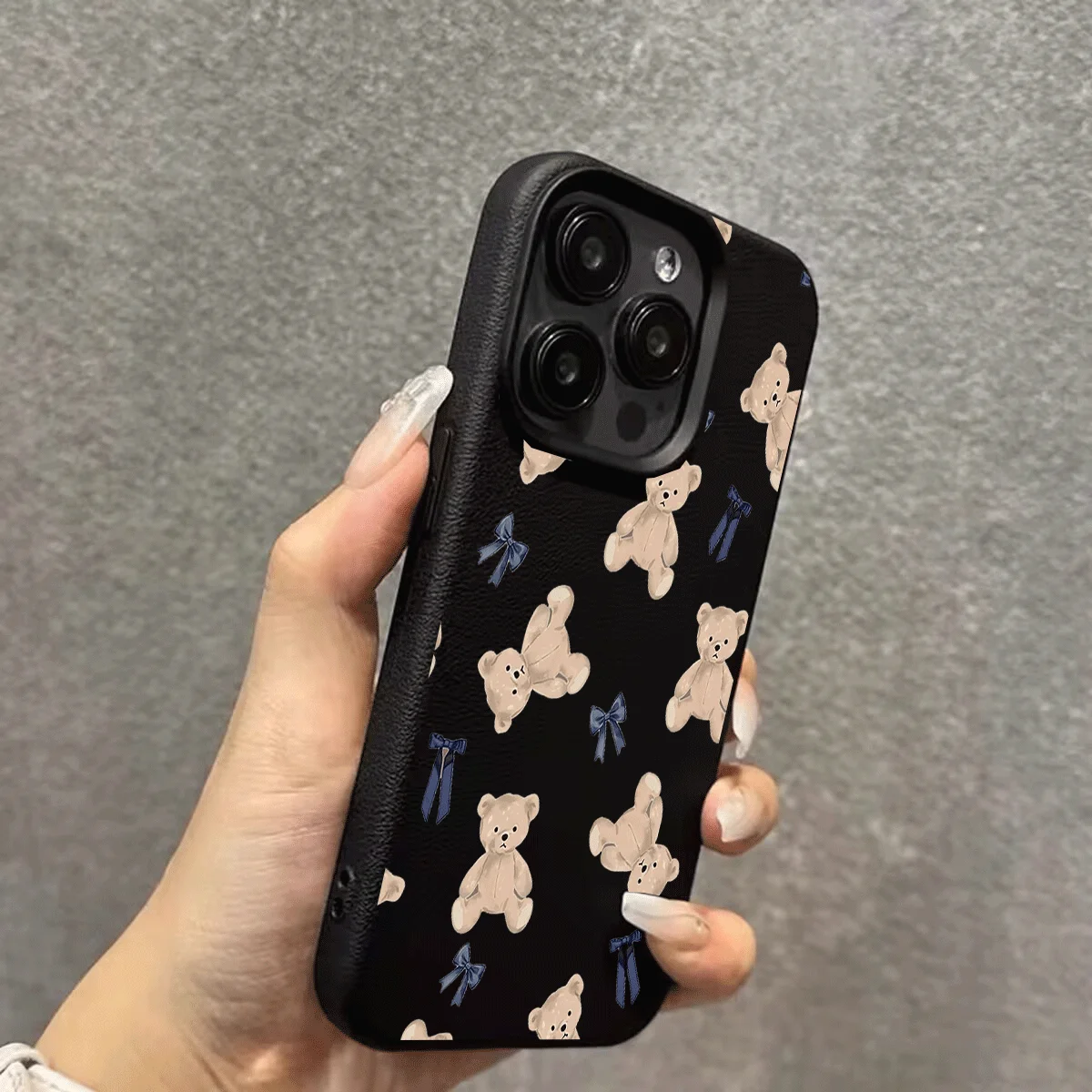 Lovely Bow Bear Silicone Phone Case