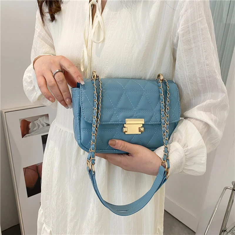 

Сумки на плечо для женщин, стеганые дамские сумочки на цепочке с вышивкой, Клатчи через плечо