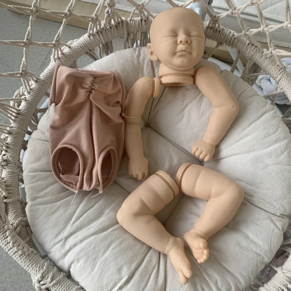 Bebê Reborn Kit Kylin - Coleção de Ateliê Ana d'Andrade (@4B7B4F)