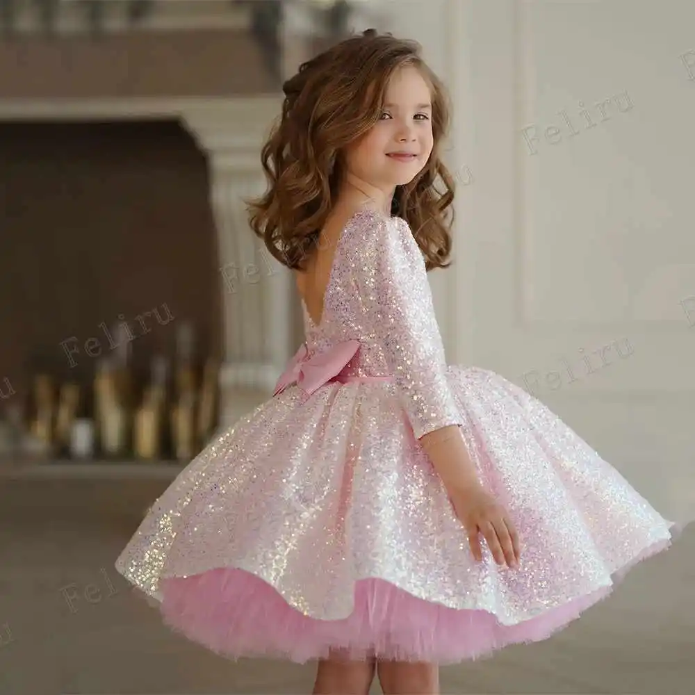 

Vintage Ruched Flower Girls Dresses For Wedding Halter Neck Sleeveless Lace Appliques Princess Long Graduation Formal Dresses