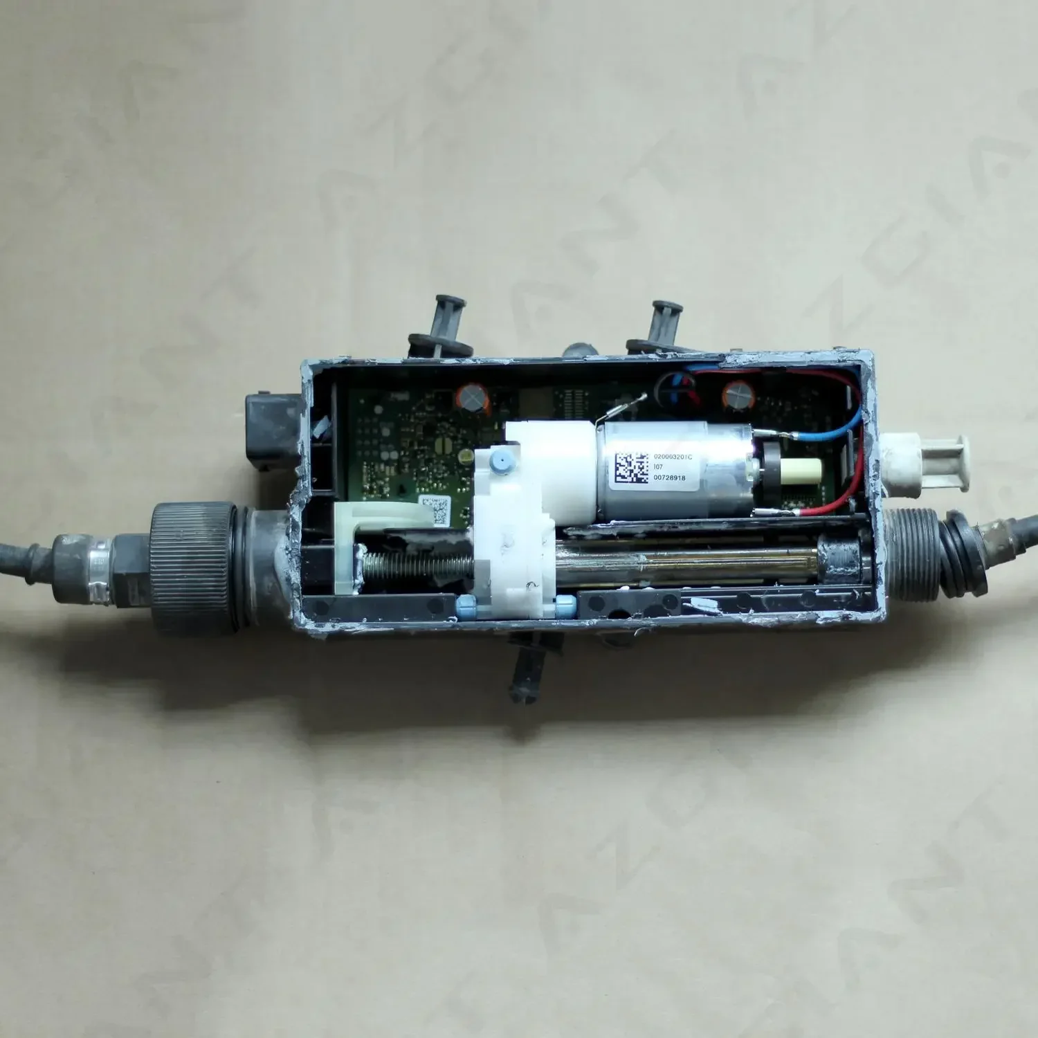 Car Parking Brake Module Actuator Motor with Copper Gear High Performance For 2010-2014 Subaru Outback Car accessories DIY