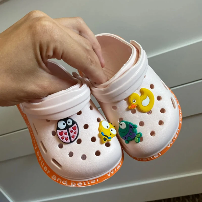 Kids Sandals Summer Cartoon Cave Hole Non-Slip Soft Soled Quick Drying