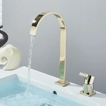 Lussuoso rubinetto per lavabo da bagno in oro Rubinetti miscelatori in ottone con montaggio su piano in oro spazzolato Rubinetto miscelatore corto caldo e freddo 1