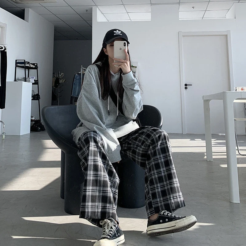 Harajuku Oversize Women Plaid Pants Korean Casual Loose Wide Leg Trousers Autumn Retro Teens Black Hip Hop All Match Streetwears
