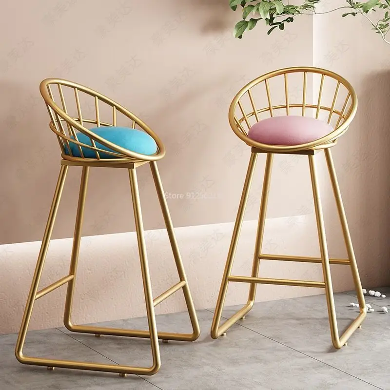 Taburetes altos de cocina americana, silla de Bar con respaldo de lujo, taburete  alto informal moderno y creativo, taburete dorado de hierro para Pub de ocio