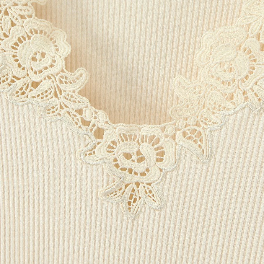 Fashion Plus Size Women's T-Shirt Premium Rose Embroidered Lace V-Neck Half Sleeved Knitted Top French Hot Girl Luxury Tees 9330