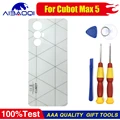 Max 5 White