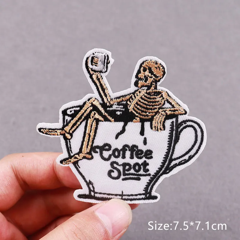 Gestickte Patch Horrorfilm Patches auf Kleidung Schädel Kleidung Thermo kleber Patches DIY Hippie Kleidung Aufkleber Zubehör – Detail 6