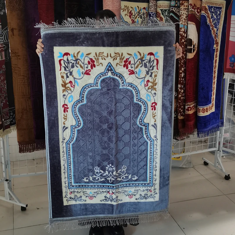 Muslim Prayer Rug Polyester Portable Braided Mats Free Islamic Prayer