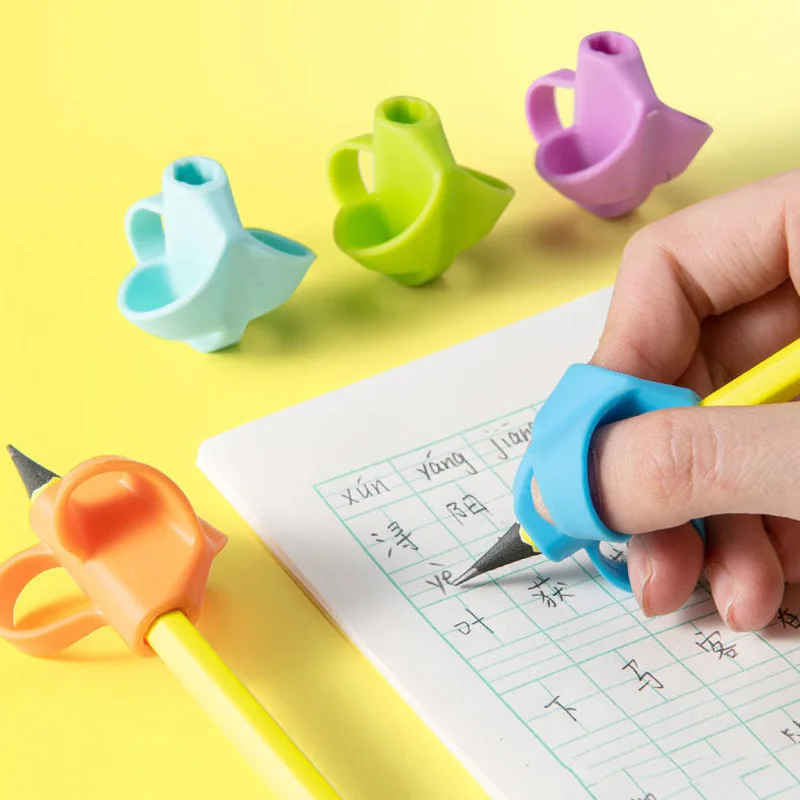 Pen Holder Pen And Brush Holder 1Pc Children Pencil Holder Correction Writing Hold Pen Grip Posture Tool Silicone writing posturecorrector Stationery 2530