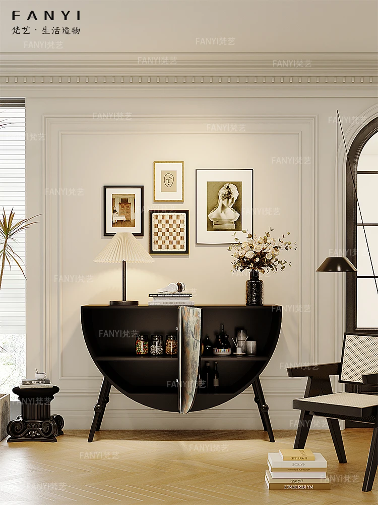 Рисунок 4 - Современный минималистичный домашний шкаф для прихожей