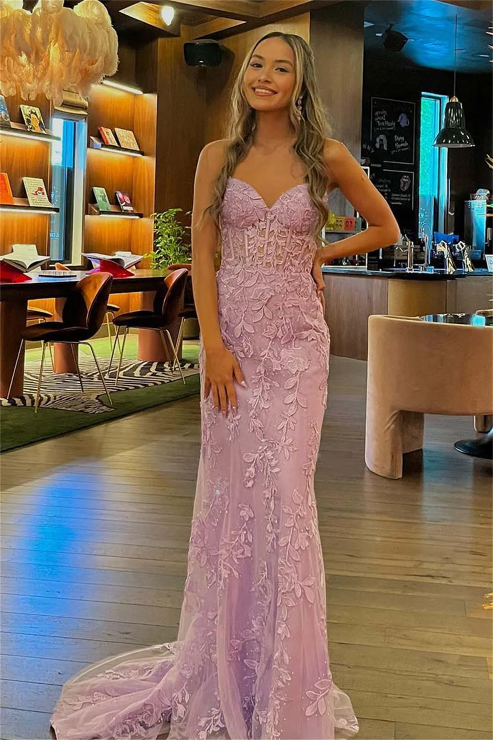 

Sweetheart Lace Appliques Mermaid Evening Dresses Sleeveless Sheer Corset Backless Formal Prom Dress Long Ball Gowns for Women