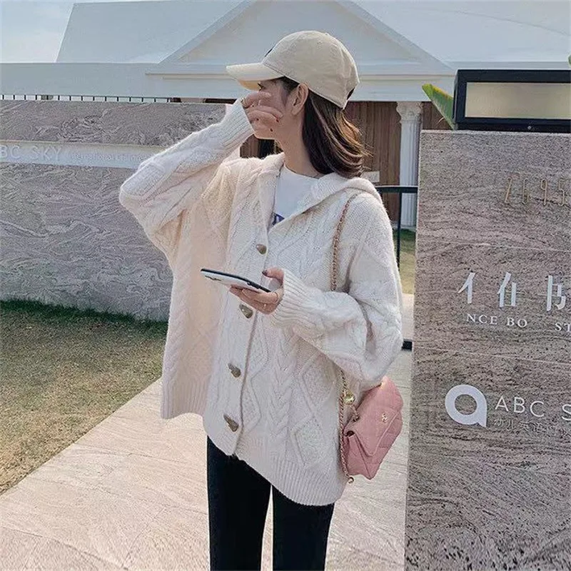 

Hooded Cow Horn Button Knitted Cardigan Coat Autumn and Winter New Design Feel Lazy Sweater for Women