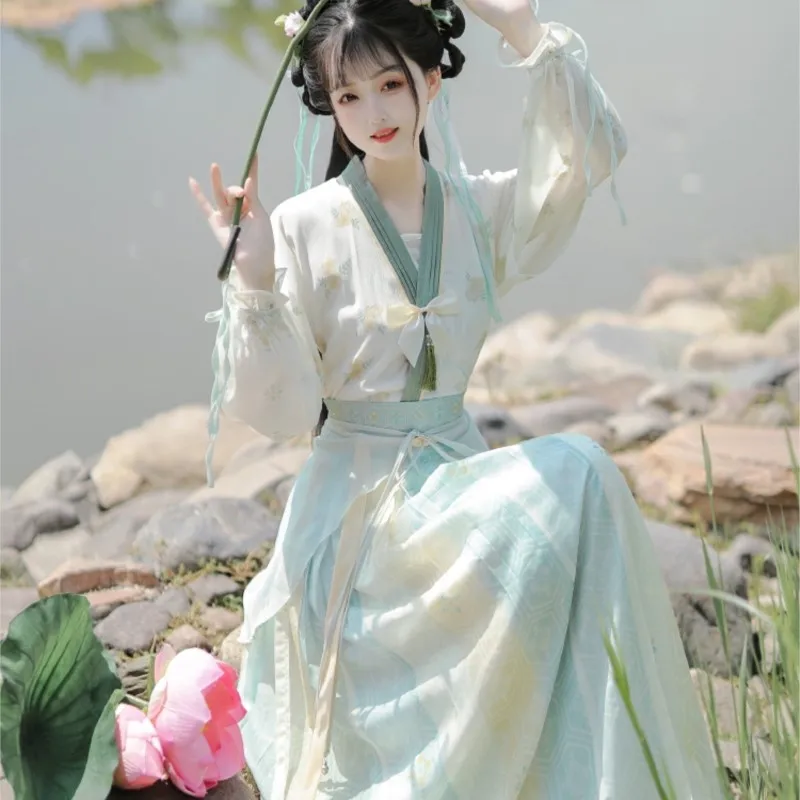 

Ancient Costume Hanfu Women's New Green Small Waist Raccoon Daily