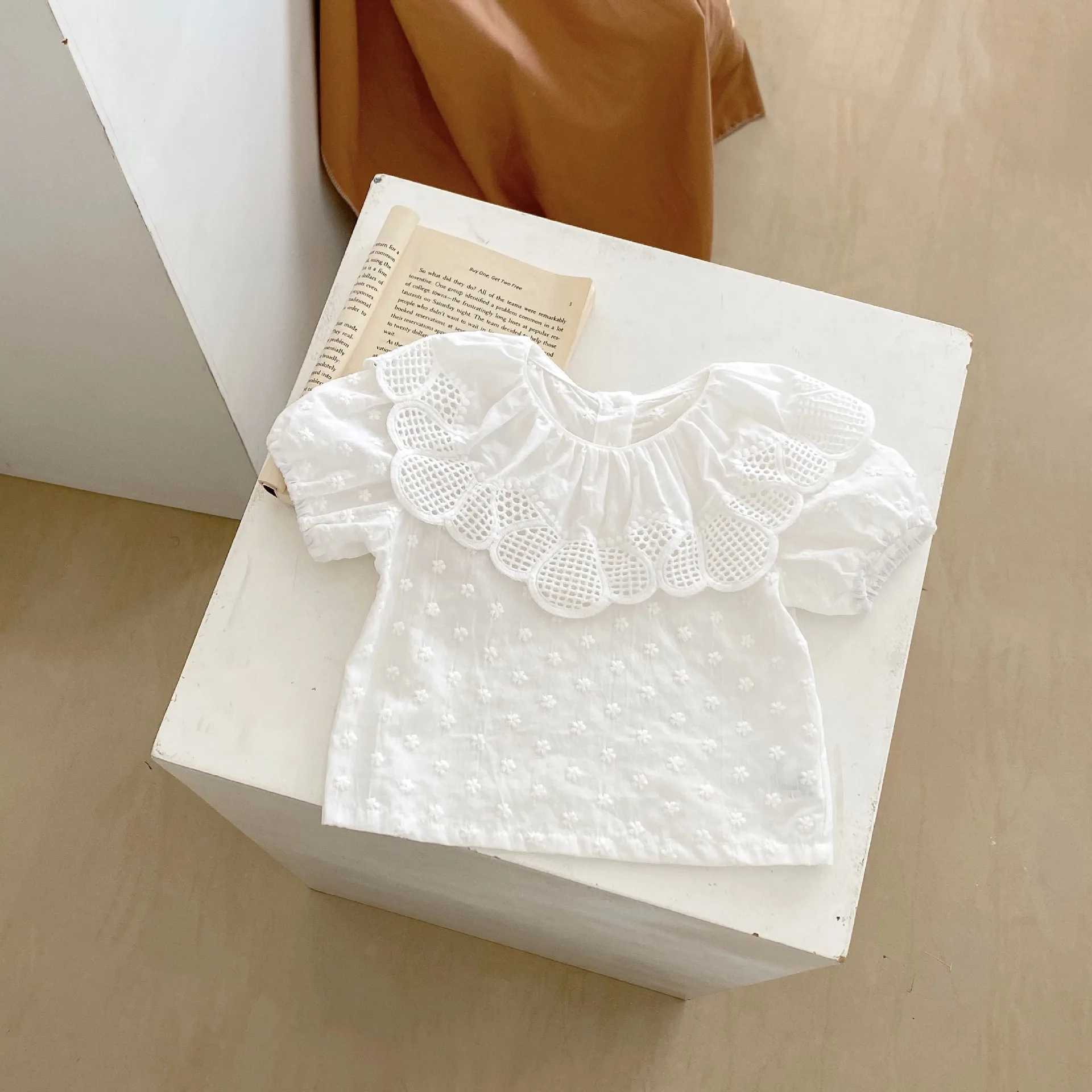 Summer Baby Girl Baby Trend Sweet Everything Solid Color Big Lace Collar Embroidery Small Flower Bubble Short Sleeve Blouse Base baby girl clothes kids bottoming shirt