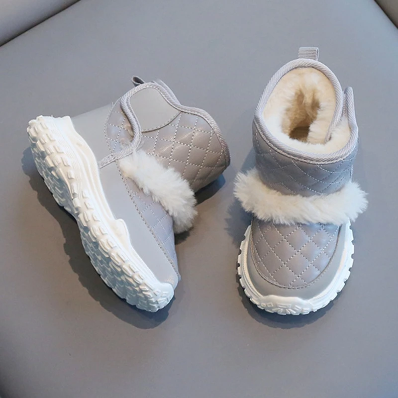 2023 Winter Kids New Fashion Snow Boots Solid Sewing Warm Women Sneakers Boot With Plush Soft Anti-slip Waterproof Baby Walkers