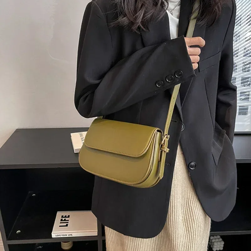 Advanced Texture Retro Small Saddle Bag Women 2026 New Popular All-Match Messenger Bag Fashion Underarm Bags Square Sling Bag