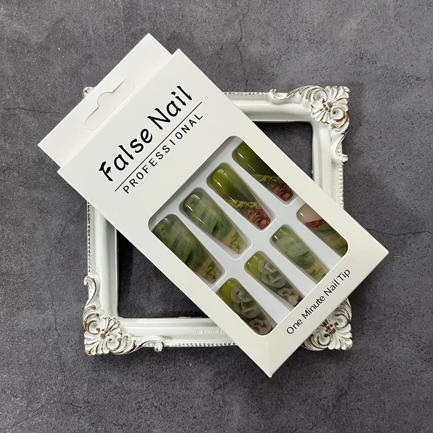 Coffin Green And Gold Nails - 1xqwlcz
