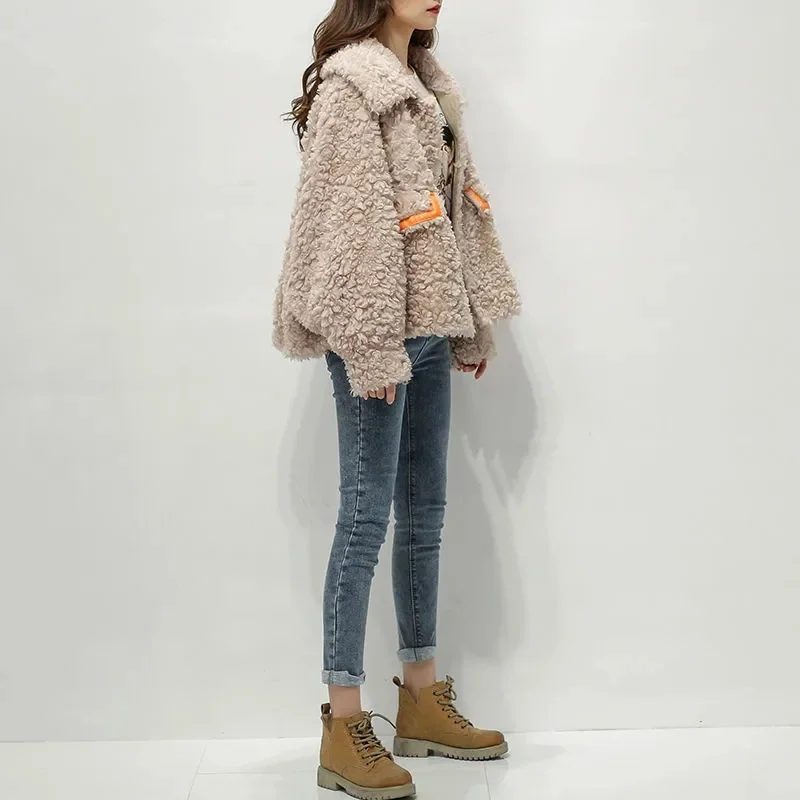 Foreign-Style Small Man Is Taller 2022 Winter New Composite Fur One-Piece Fur Lamb Hair Short Coat Female Trendy Fashionable A08